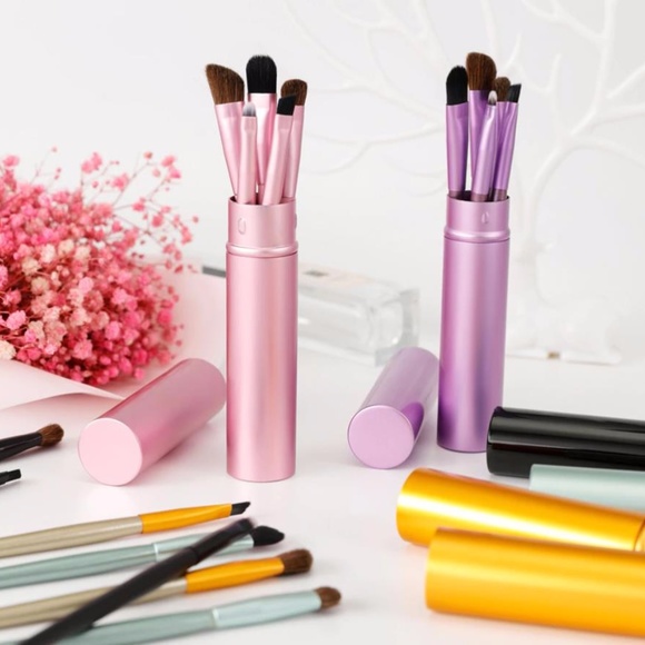 NEW 5pc Travel Makeup Brush Set W/Case - Picture 3 of 8